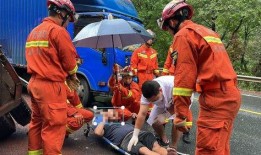 桂林高速爆料事件视频,视频揭露惊人一幕，引发网友热议