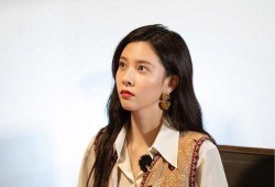 宋妍霏爆料最新,揭秘明星幕后生活